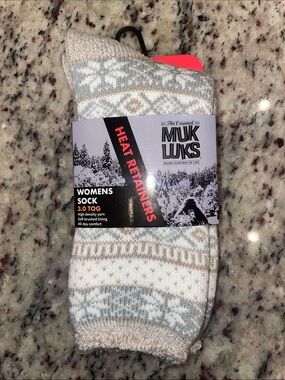Muk Luks Women's Fair Isle Crew Socks - Cream & Light Gray